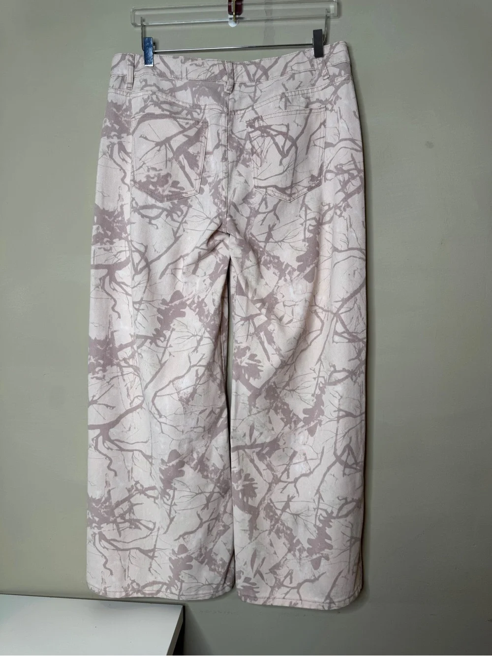 NWT Cali 1850 Los Angeles Pink Camo Straight Leg Jeans Size 13/31